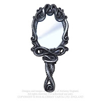 Kraken Hand Mirror (V75)